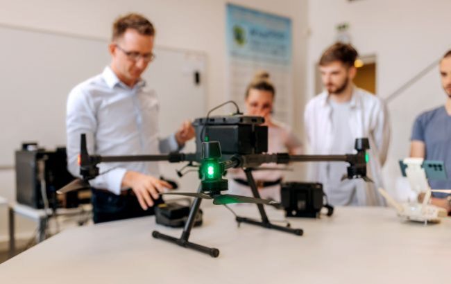 Russia expands military-style education with mandatory drone course for students