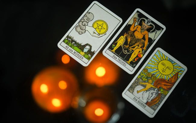 Tarot cards reveal shocking turning point for one zodiac on September 9