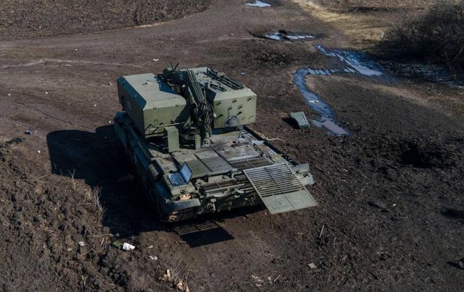 Ukrainian defenders showcase Russian Solntsepek destruction