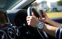 China to ban indecent messaging even between couples - What violators could face