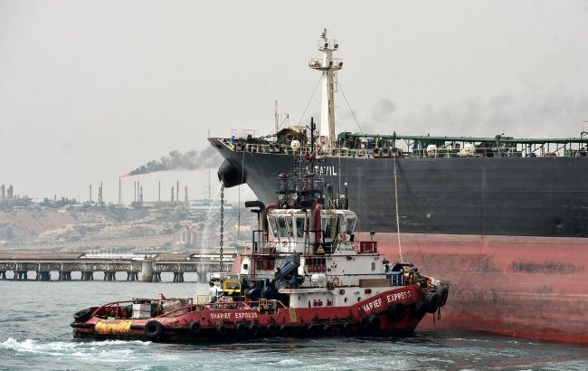 Russia hits record oil exports to China as India reduces purchases