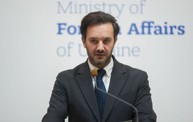 Ukraine recalls Ilovaisk tragedy after Putin proposed corridor for journalists