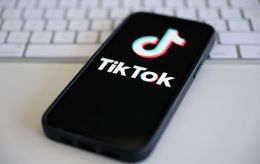 Trump says he will extend TikTok sale deadline if deal fails to reach on time