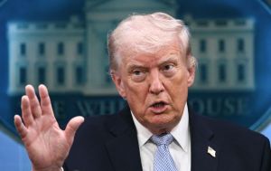 Trump shifts blame to Europe after diesel deal with Putin
