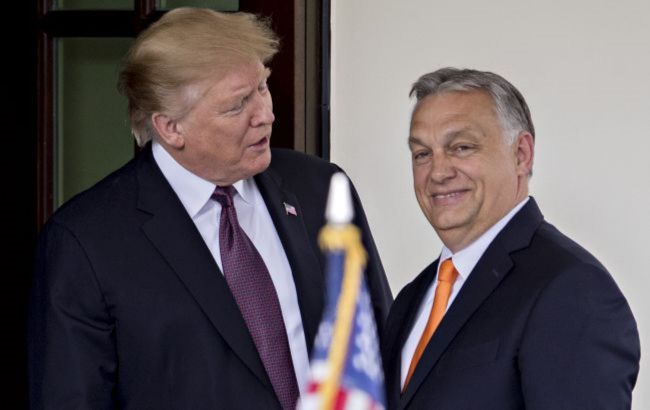 Hungarian PM Orb&aacute;n throws show of support with Trump among speakers