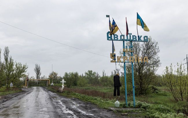 Russian army tries to encircle Avdiivka; Armed Forces of Ukraine could lose city