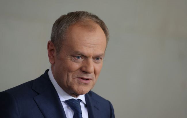 Tusk says Poland will have Europe's largest army