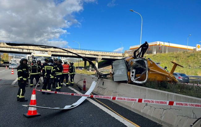 Helicopter crashes on busy Madrid highway, injuries reported (photos, video)