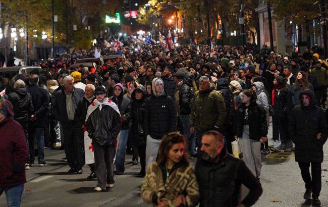 Protests in Georgia ongoing again, with tents in Tbilisi’s center