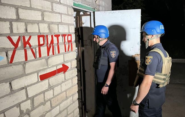 Explosions rock Ukraine's Kremenchuk and Poltava as blasts reported across region