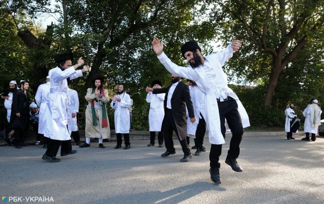 Israel denies reports of Ukraine ban on Hasidic pilgrimage to Uman, Axios says