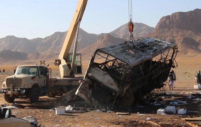 Tragedy in Afghanistan: Explosion on bus with deported citizens kills 76+