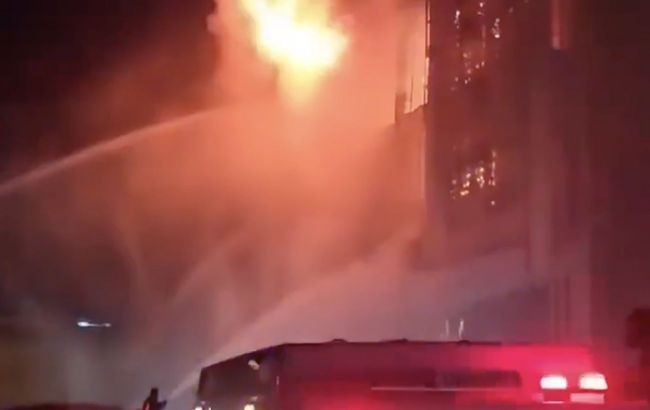 60 dead victims of massive fire in Iraqi mall (video)