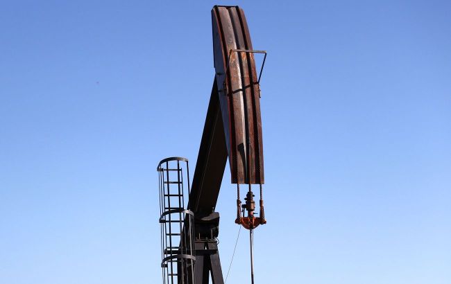 China to build 11 new oil storage sites to boost strategic reserves - Reuters