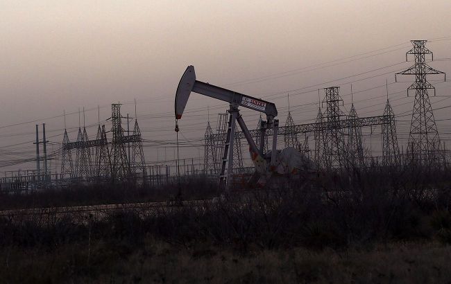 Oil prices jump after Trump announces end of Russian imports to India
