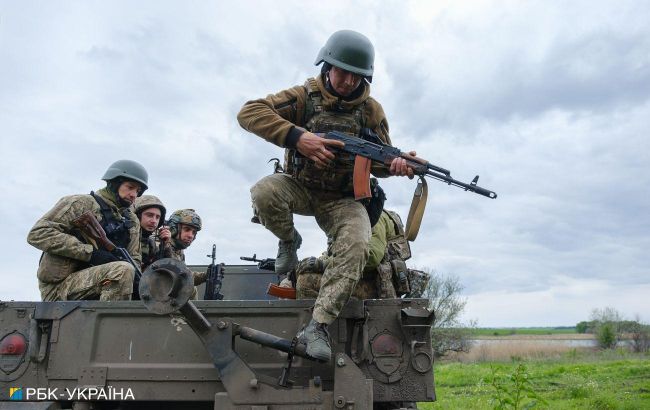 Intense weekdays - Ukrainian Armed Forces strike enemy depots in Zaporizhzhia region