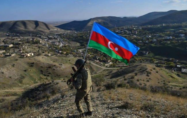 Azerbaijan and Armenia installed first border pillar between them