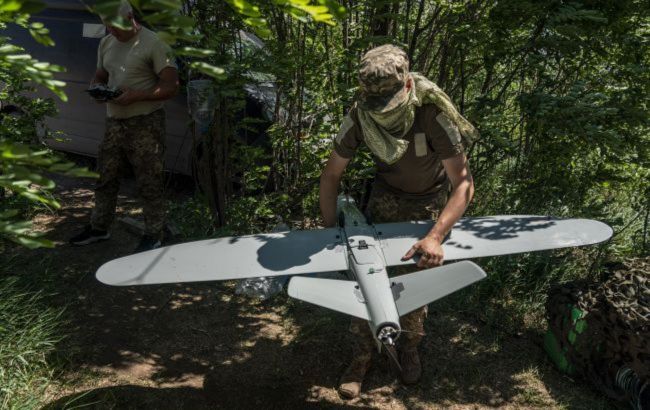 Ukrainian forces cut off Russian supply lines on Kherson left bank