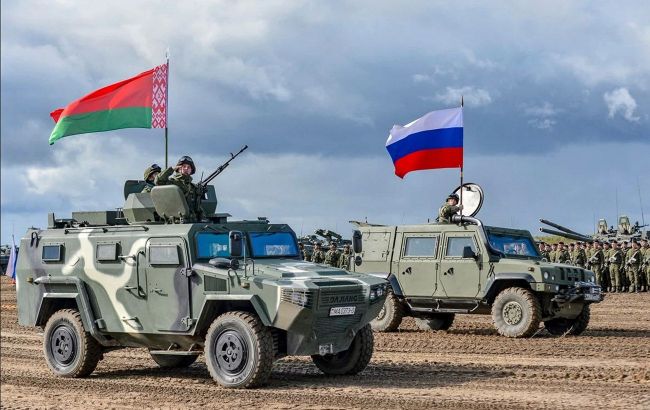 Are there Russian troops in Belarus to invade Ukraine: Border guards' answer