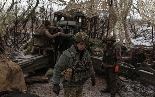 Russia pushes to seize launchpad for shelling Ukraine's Zaporizhzhia