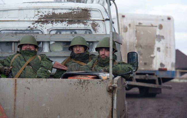 Ukrainian paratroopers capture 11 Russians without single shot