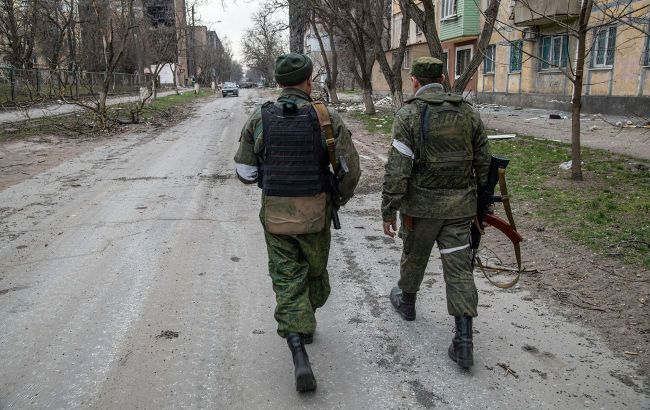 Russian occupiers continue to build military bases in Mariupol