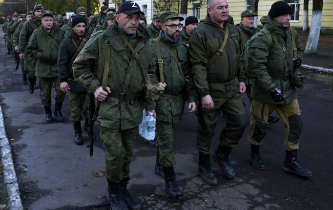 Russia sends first forcibly mobilized reservists straight to Luhansk training centers