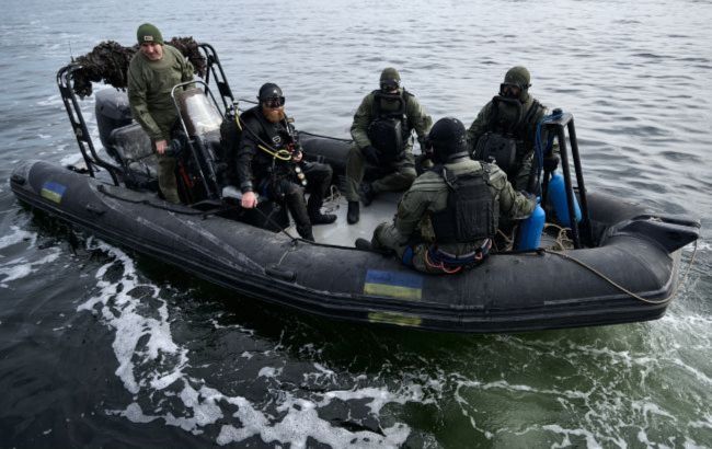 Russia targets rescue ships in Black Sea, injuring personnel