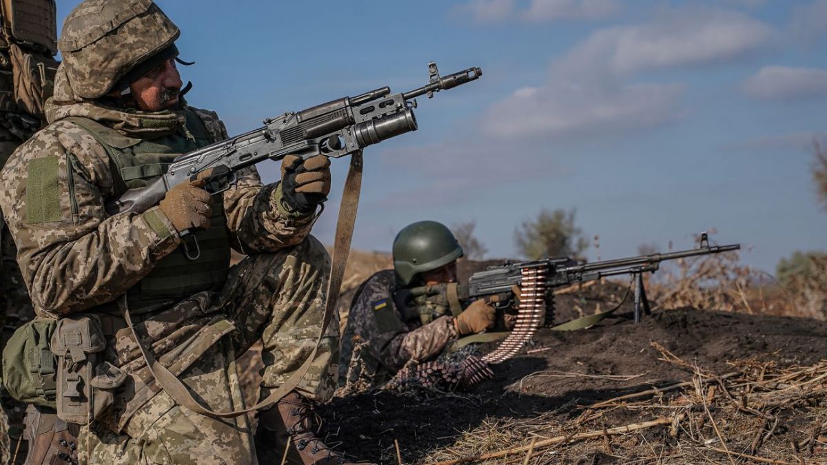 Oyoqsiz külotlu porno