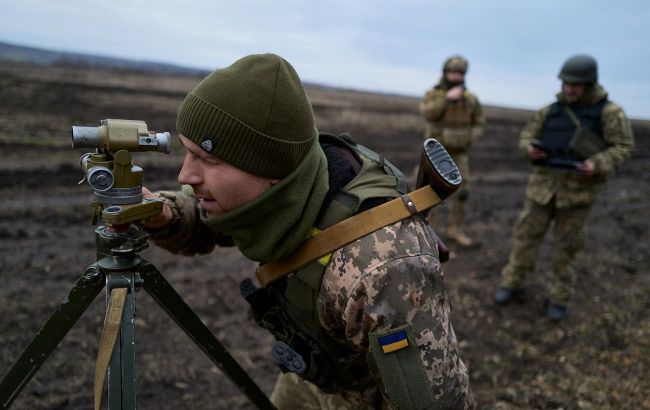 Lithuania to help Ukraine train military instructors next year