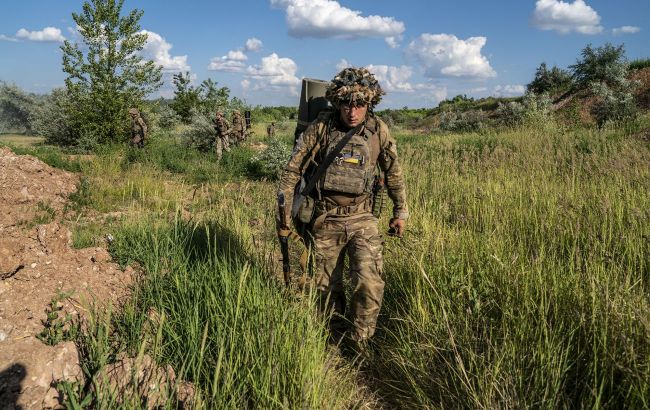 Ukrainian army lacks infantrymen in the first place, military says