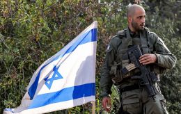 US rushes 7,000 tons of weapons to Israel in a single day