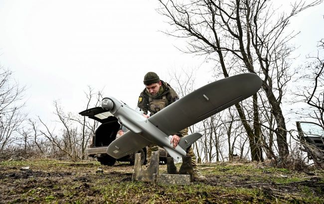 Ukrainian forces strike key Russian air defenses in Crimea and Belgorod