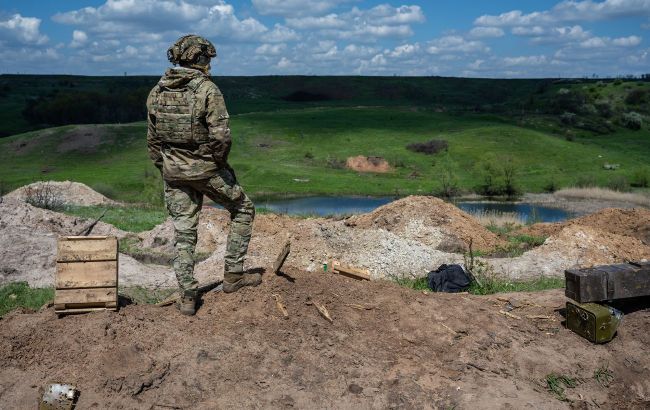 Ukrainian forces succeed on southern front: Top commander's update