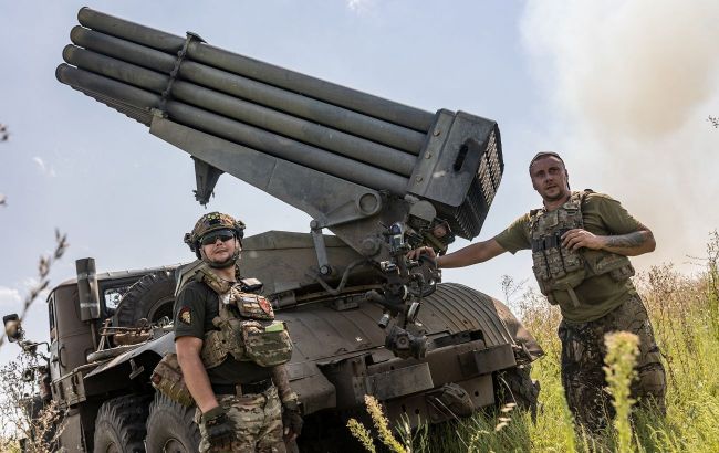 Ukrainian Armed Forces deliver powerful strike to Russian positions: Video