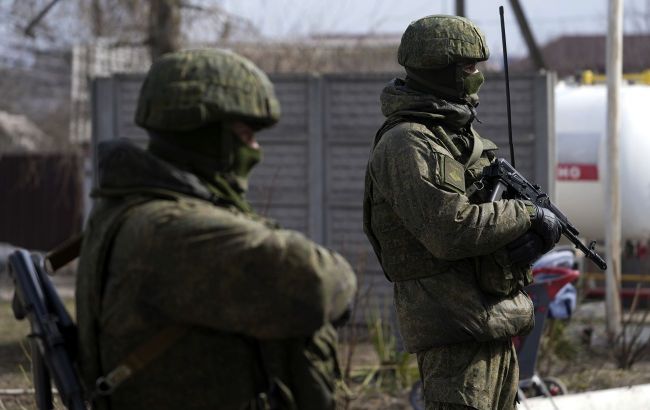 Russian forces reinforce defenses along road to Berdyansk: Estonian Intelligence reports