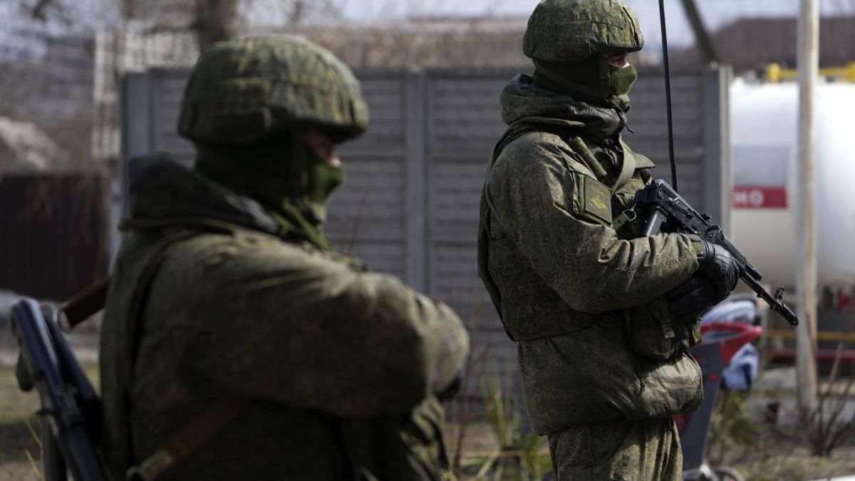 Russia fakes front-line victories: Ukrainian intel exposes staged videos
