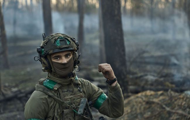 Ukrainian military shows battle under Bradley and Leopard cover in Zaporizhzhia region - Video