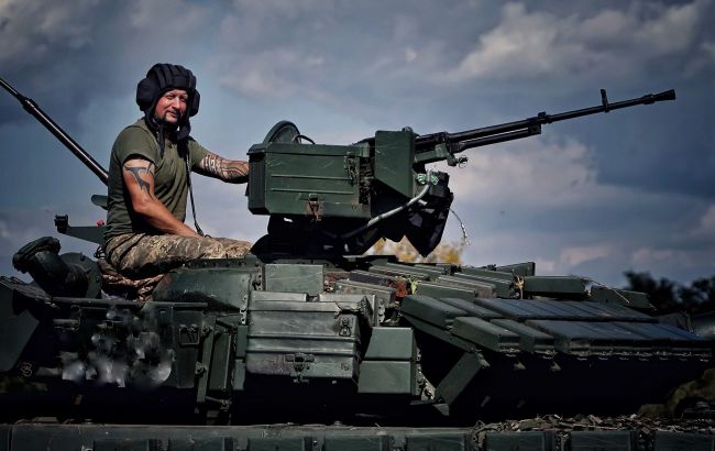 Ukrainian forces crush Russian assault in Zaporizhzhia, destroy tank and 16 troops (video)