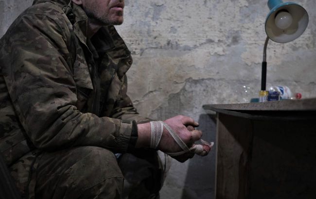 Four Russians taken captive by Ukrainian military: Photos