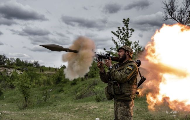 Ukrainian troops destroy nearly 60 Russians, 3 armored vehicles on Lyman-Kupiansk front