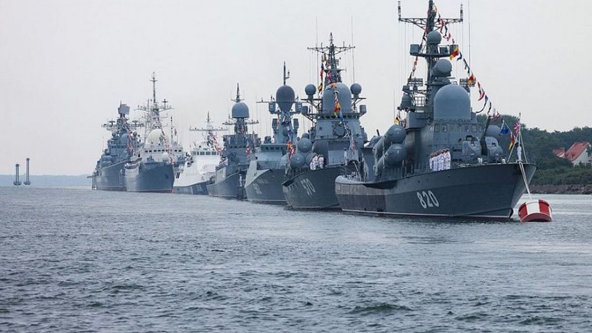 Russia deploys 24 ships with Kalibr missile carriers to Black Sea