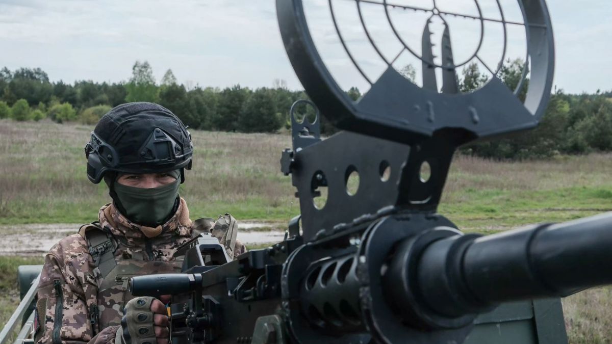 Ukraine intercepts Kinzhals and dozens of drones in Russia's largest attack in weeks