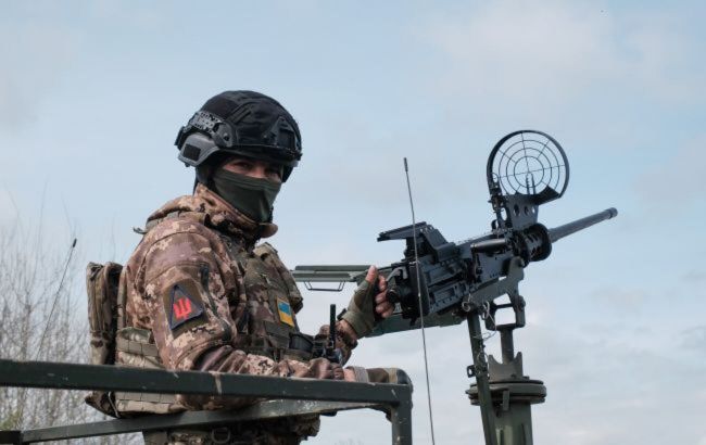 Explosions heard in Kyiv: Air Defense in action amid drone attack