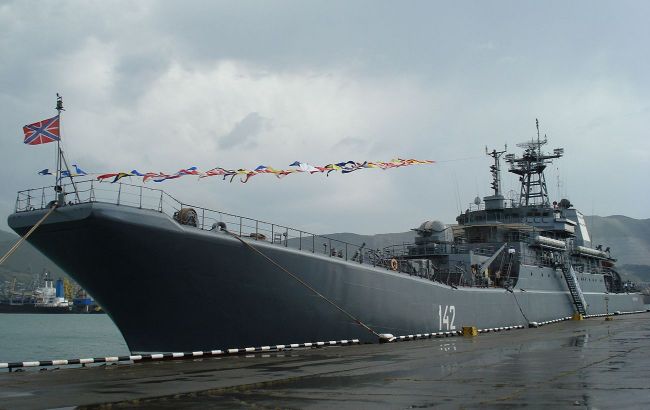 Ukrainian strike on Russian Novocherkassk ship: Footage revealed