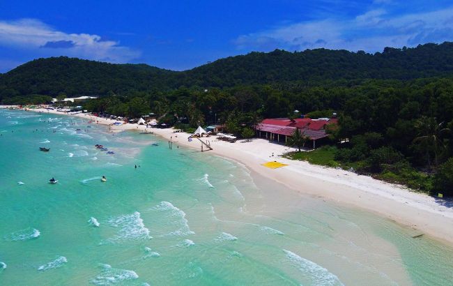 Phu Quoc paradise: Sea cable cars, dreamy sunsets, and white-sand beaches