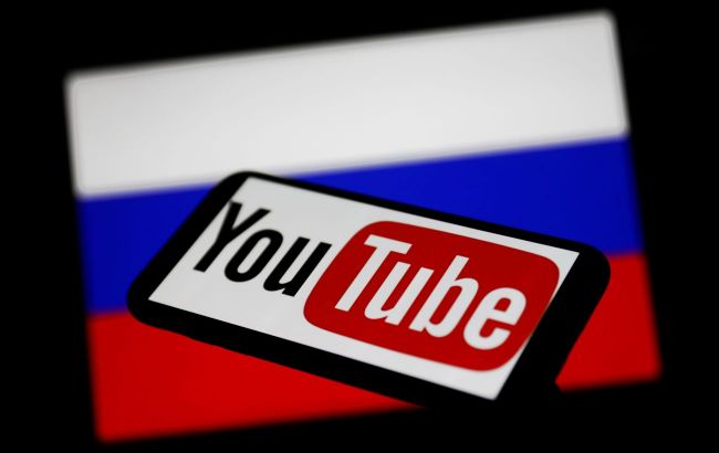 Kremlin closes access to YouTube for Russians