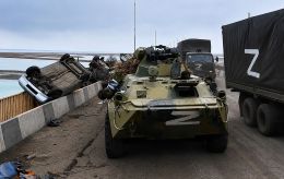 Bridge near Crimea closed after fresh Ukrainian drone attack