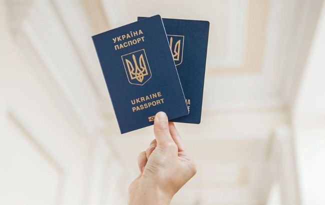 Ukraine's citizenship overhaul: Who benefits from updated multiple citizenship law