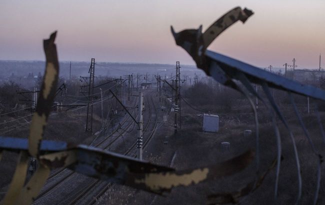 Russian night attack kills two railway workers on duty in Ukraine's Donetsk region